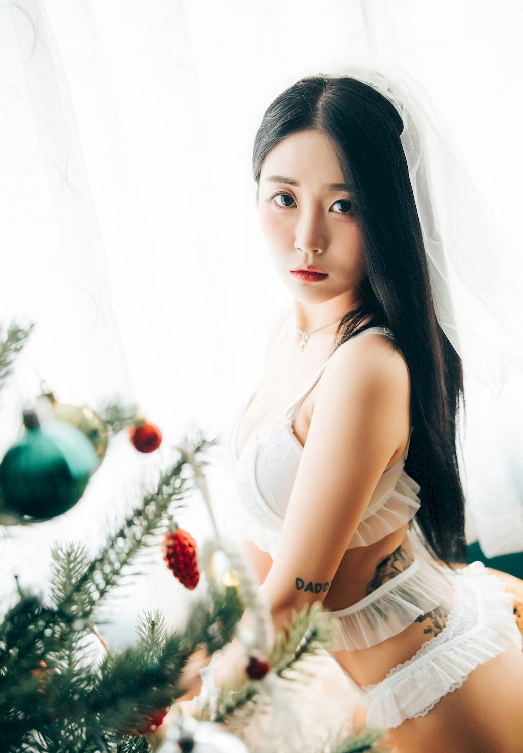  ͬѧ Ů  [ϺLoozyӰ] Holiday/94P Bomi P.12