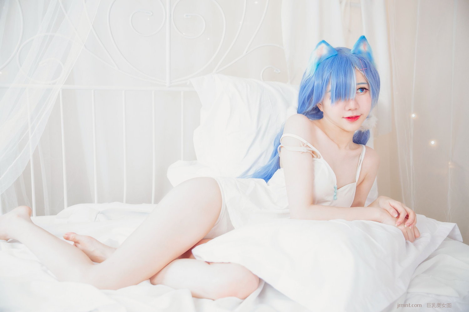 Kitty/49P ] [Coser  ΰ͸ allyDorasnow  em White P.7