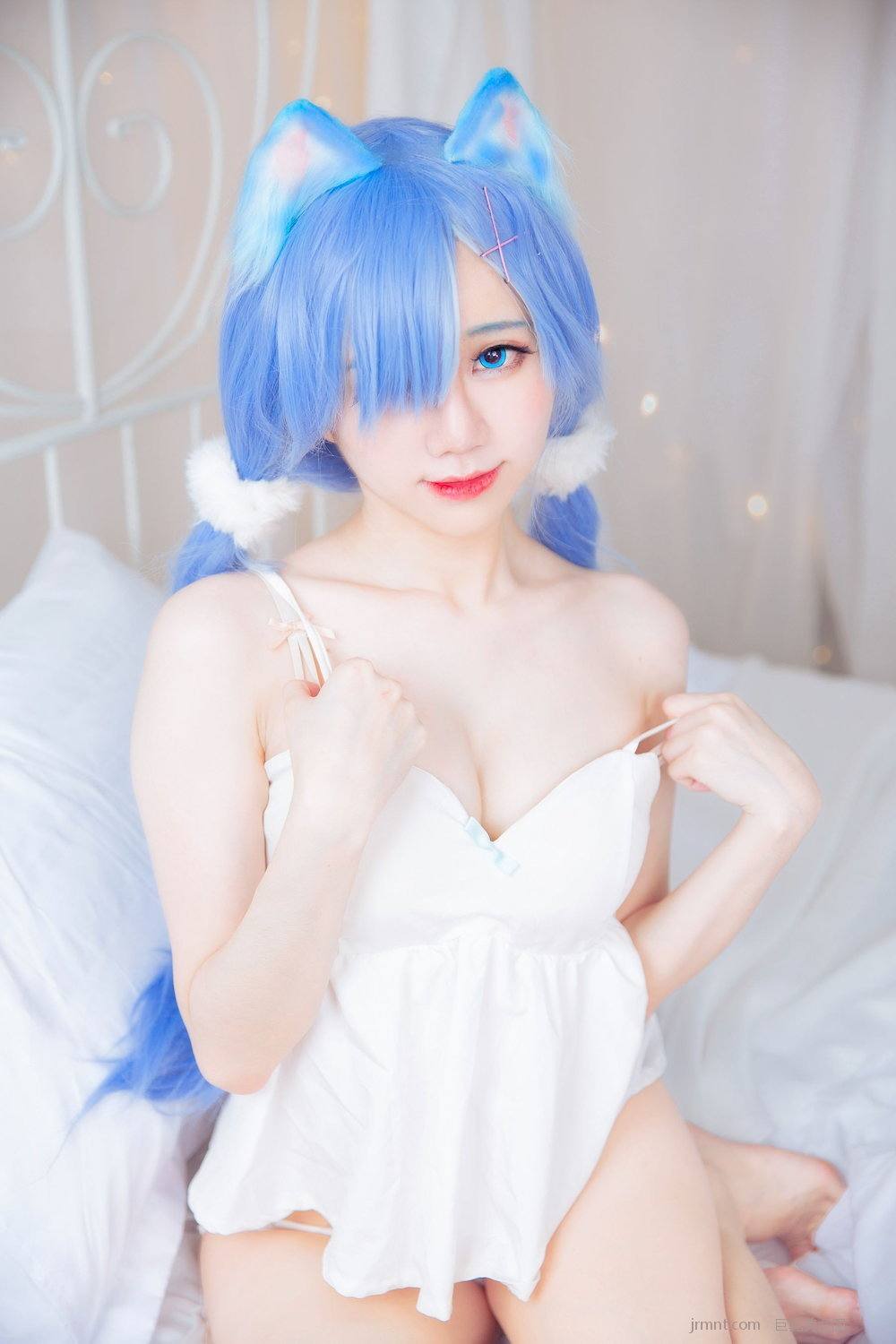 Kitty/49P ] [Coser  ΰ͸ allyDorasnow  em White P.7